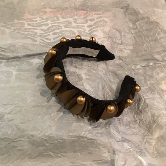 Black, gold & Pearl Headband 3D gold metallic gold handmade - Picture 3 of 3